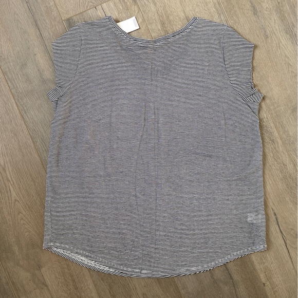 NWT LOFT XS Linen Stripe Short Sleeve Tee Short Top with Pocket - Picture 12 of 13